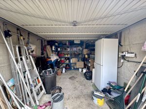 Garage- click for photo gallery